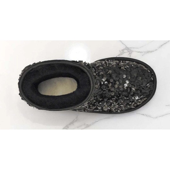 UGG Kids Classic short chunky sequin boots - Picture 5 of 13